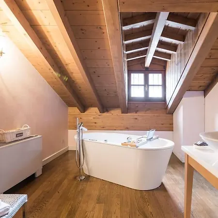 Santa Giuliana Apartment Como