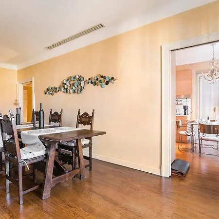 Santa Giuliana アパート コモ