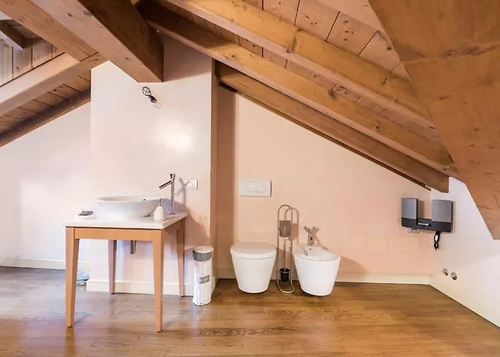 Santa Giuliana Apartment